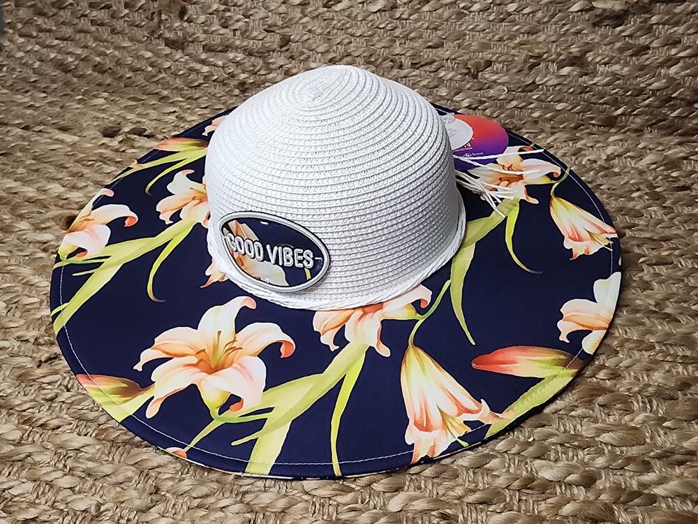 NEW Lucky 7 Floppy Tropical Straw Beach Hat One Size Wide Brim Vacation Sun Boho